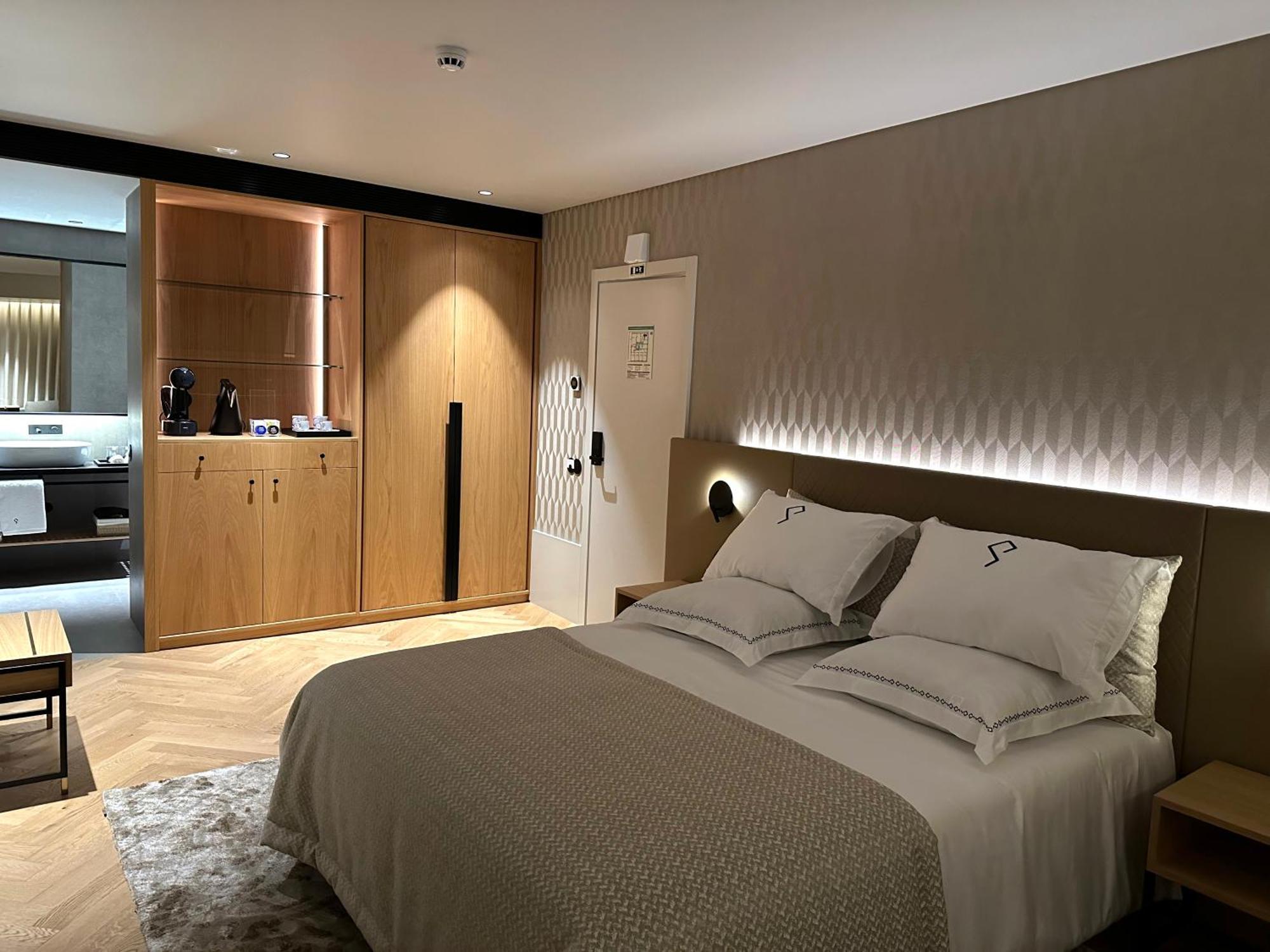 Palatial Suites Брага Екстериор снимка