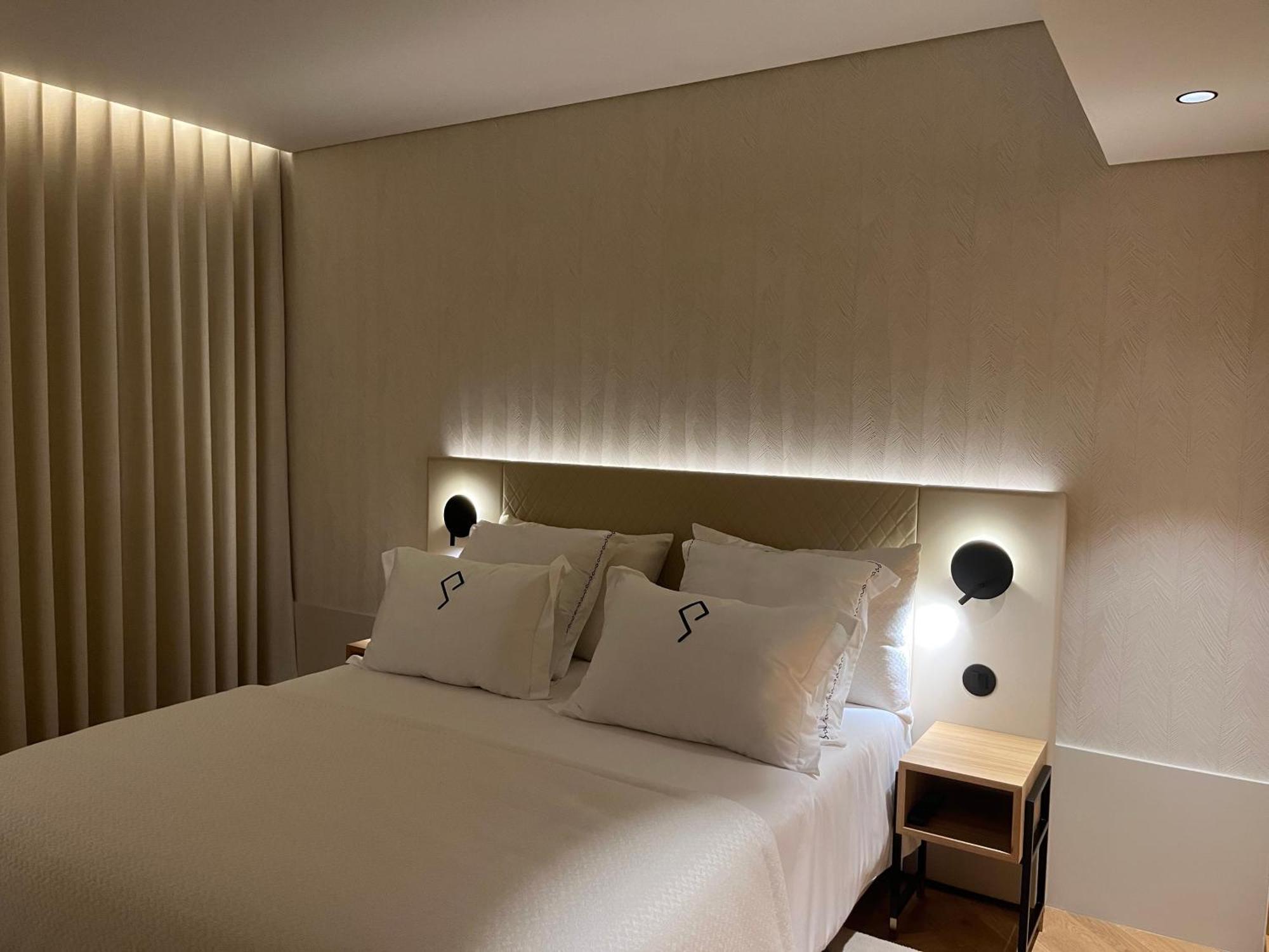 Palatial Suites Брага Екстериор снимка
